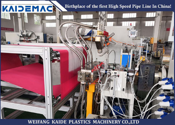 Le contrôle pp non-tissés de PLC fondent le tissu enflé faisant la machine 300-350kgs/production de jour
